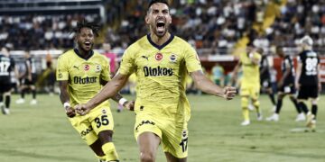 Fenerbahçe Alanya’da liderliğini sürdürdü!