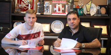 Fenerbahçe Burak Kapacak’ı Sivasspor’a kiraladı!