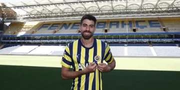 Fenerbahçe’de Lincoln ve Luan Peres liste dışı kaldı!