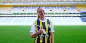 Fenerbahçe’ye ABD’li orta saha!