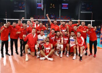 Filenin Efeleri İsrail’i devirip son 16 turuna yükseldi!