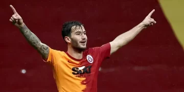 Galatasaray ayrılığı açıkladı!