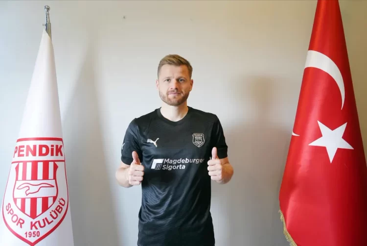 galatasaray da beklenen ayrilik gerceklesti habermeydan