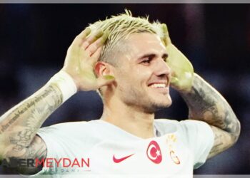 Atatürk Olimpiyat Stadı’nda Zemin Şoku! Futbolcular Yemyeşil Oldu!