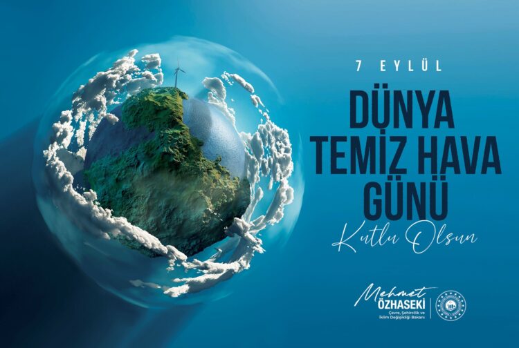 ÇEVRE, ŞEHİRCİLİK VE İKLİM DEĞİŞİKLİĞİ BAKANI MEHMET ÖZHASEKİ, "BAKANLIK OLARAK 'TEMİZ HAVA İÇİN BİR ARADAYIZ DİYEREK' HAVA KALİTEMİZİ ÖLÇÜYOR, İZLİYOR, GELİŞTİRDİĞİMİZ MODELLEME SİSTEMLERİ İLE TAKİP EDEREK İYİLEŞTİRİYOR, TERTEMİZ BİR HAVA İÇİN CANLA BAŞLA ÇALIŞIYORUZ" DEDİ. (İHA/ANKARA-İHA)
Çevre, Şehircilik ve İklim Değişikliği Bakanı Mehmet Özhaseki, "Bakanlık olarak 'Temiz Hava için bir aradayız diyerek' hava kalitemizi ölçüyor, izliyor, geliştirdiğimiz modelleme sistemleri ile takip ederek iyileştiriyor, tertemiz bir hava için canla başla çalışıyoruz" dedi.