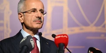 Bakan Uraloğlu açıkladı: Bizim için Kalkınma Yolu Projesi altın madalya konumundadır