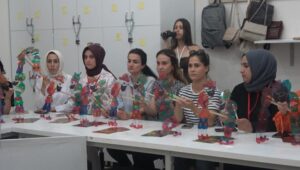 karagoz ve hacivat ile mus lu cocuklara dogal afet egitimi1 habermeydan