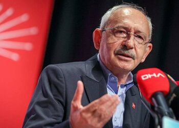 Kılıçdaroğlu, İstanbul’da 39 ilçe başkanı ile 4 saatlik bir toplantı gerçekleştirdi