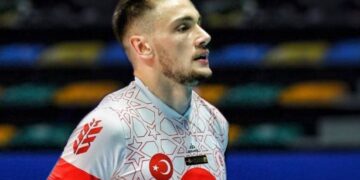 Milli Voleybolcu Bedirhan Bülbül Avrupa Rüya Takımında!