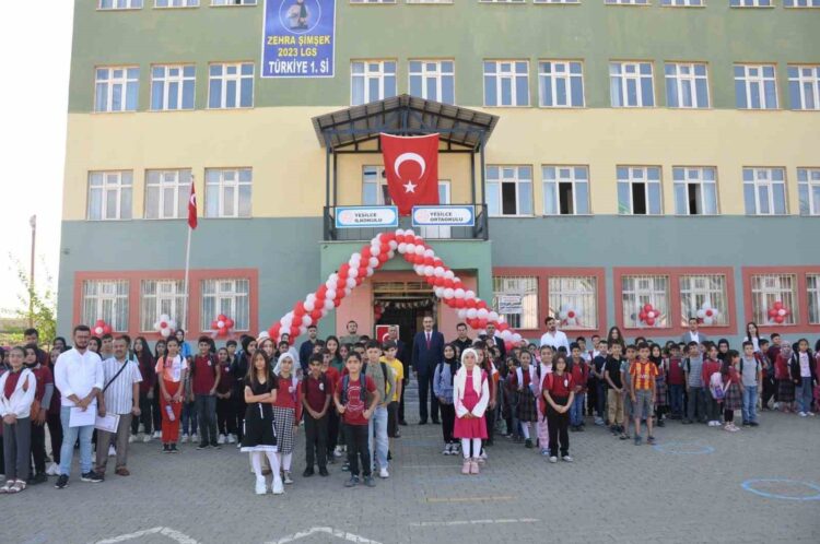 mus ta 2023 2024 egitim ogretim yilinin ilk ders zili caldi habermeydan
