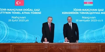 Erdoğan ve Aliyev, Nahçıvan’da ortak bir bildiri sunuyor