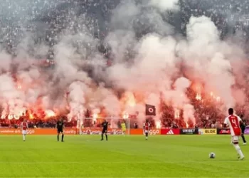 Olaylı derbinin galibi Feyenoord!