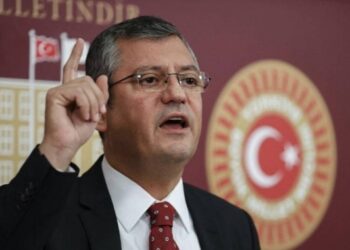 İsmail Küçükkaya açıkladı: Özgür Özel adaylığını açıklayacak ve Grup Başkanlığı'ndan istifa edecek İsmail Küçükkaya açıkladı: Özgür Özel adaylığını açıklayacak ve Grup Başkanlığı’ndan istifa edecek