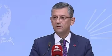 Özgür Özel, CHP Genel Başkanlığı için adaylığını duyurdu