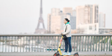 Paris’te elektrikli scooterlar artık kullanılmıyor