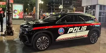 Polis ekipleri Togg ile göreve başladı