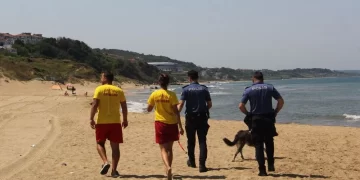 Sinop’un Kuzey kesiminde denize girmek yasaklandı!