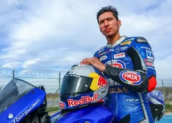 Toprak Razgatlıoğlu Fransa’da zirvede!