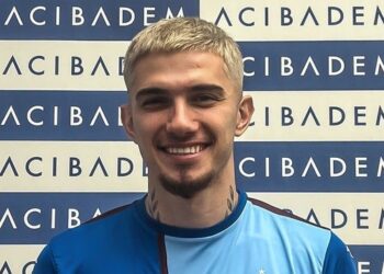 Trabzonspor Berat Özdemir’in transferini KAP’a bildirdi!