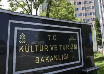Bakanlık duyurdu! 450 sözleşmeli sanatçı alımı yapılacak