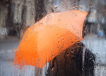 Sel nedeniyle Diyarbakır’da 5 okulda eğitime ara verildi