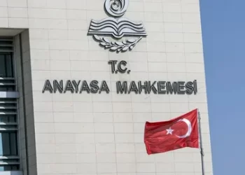 AYM’den 3 siyasi parti hakkında kapatma kararı