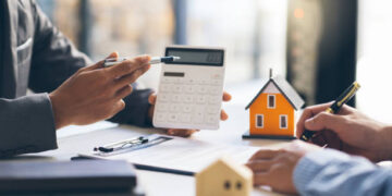 Ticaret Bakanı Bolat açıkladı! Konut ve araç satışında yeni dönem 1 Kasım’da başlıyor