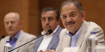 Bakan Özhaseki’den ‘Yerinde Dönüşüm’ proje açıklaması