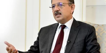 Bakan Özhaseki’den yerel yönetimlere ‘Yeşil alanların sulanması’ hakkında genelge