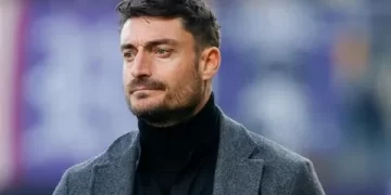 Albert Riera Fransa devine imzayı attı!
