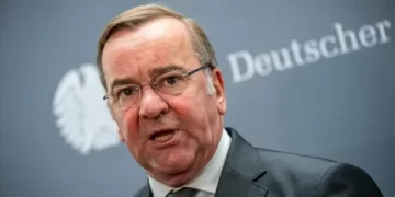 Almanya Savunma Bakanı: Avrupa’da savaş fikrine alışmalıyız!