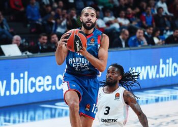 Anadolu Efes 89-84 ASVEL