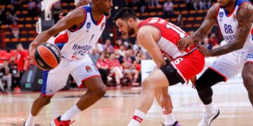 Anadolu Efes Yunanistan’dan mağlubiyetle dönüyor!