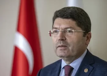 AYM'nin Can Atalay kararına, Adalet Bakanı'ndan ilk açıklama! AYM’nin Can Atalay kararına, Adalet Bakanı’ndan ilk açıklama!