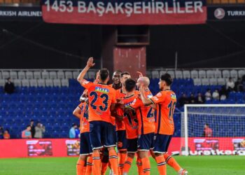 Başakşehir Gaziantep FK’yı eli boş gönderdi!
