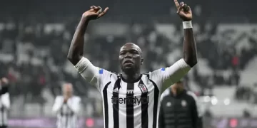 Beşiktaş’ın golcüsü Aboubakar hastanelik oldu!