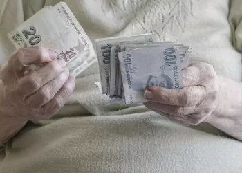 29 Ekim Cumhuriyet bayramında emekliye ikramiye verilecek mi?