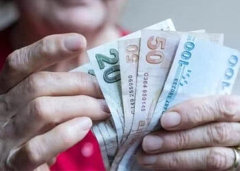 AK Parti’den emekli maaşı açıklaması geldi