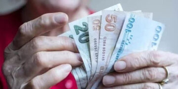 AK Parti’den emekli maaşı açıklaması geldi