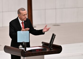 Erdoğan’dan ‘yeni anayasa’ çağrısı