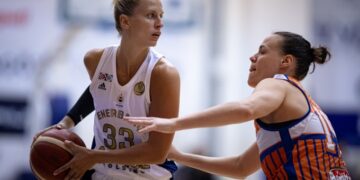 Fenerbahçe Alagöz Holding 90-64 Beretta Famila Schio