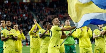 Fenerbahçe Avrupa’da da Lider!