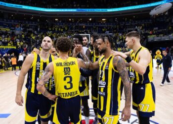 Fenerbahçe Beko Olimpia Milano’yu uzatmada devirdi!