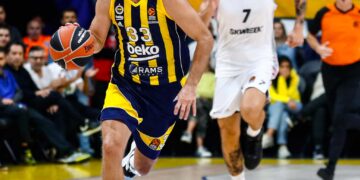 Fenerbahçe Beko sonradan açıldı!