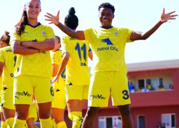 Fenerbahçe Petrol Ofisi 6’da 6 yaptı!