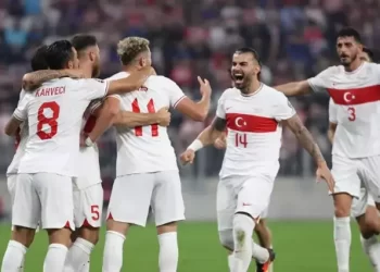 FIFA sıralamasında, A Milli Takım 4 sıra yükseldi!
