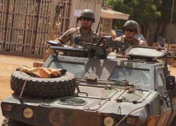 Fransa, Nijer’deki askerlerini geri çekmeye başladı