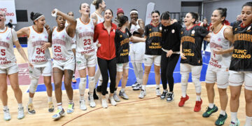 Galatasaray Çağdaş Faktoring evinde kazandı!