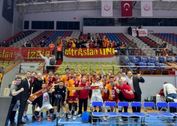 Galatasaray Efeler Ligi’ne galibiyetle başladı!