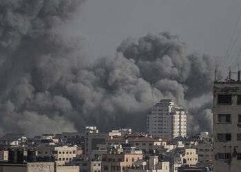 İsrail, 400 ayrı noktaya saldırdı: Çok sayıda ölü rapor edildi